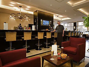 Occidental Newa Hotel