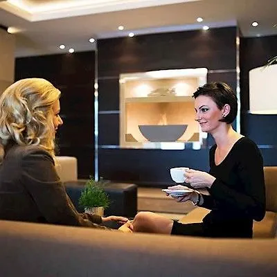 Hotel Occidental Newa