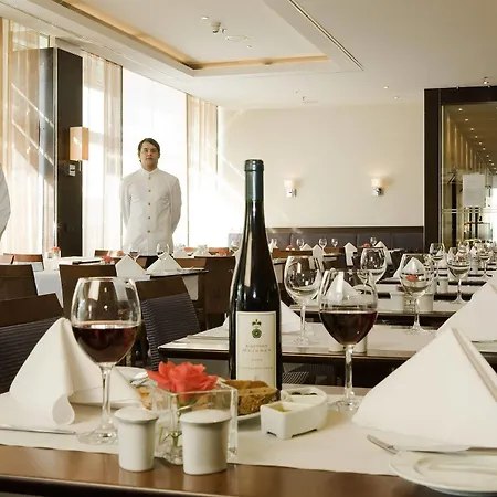 Hotel Occidental Newa 4*